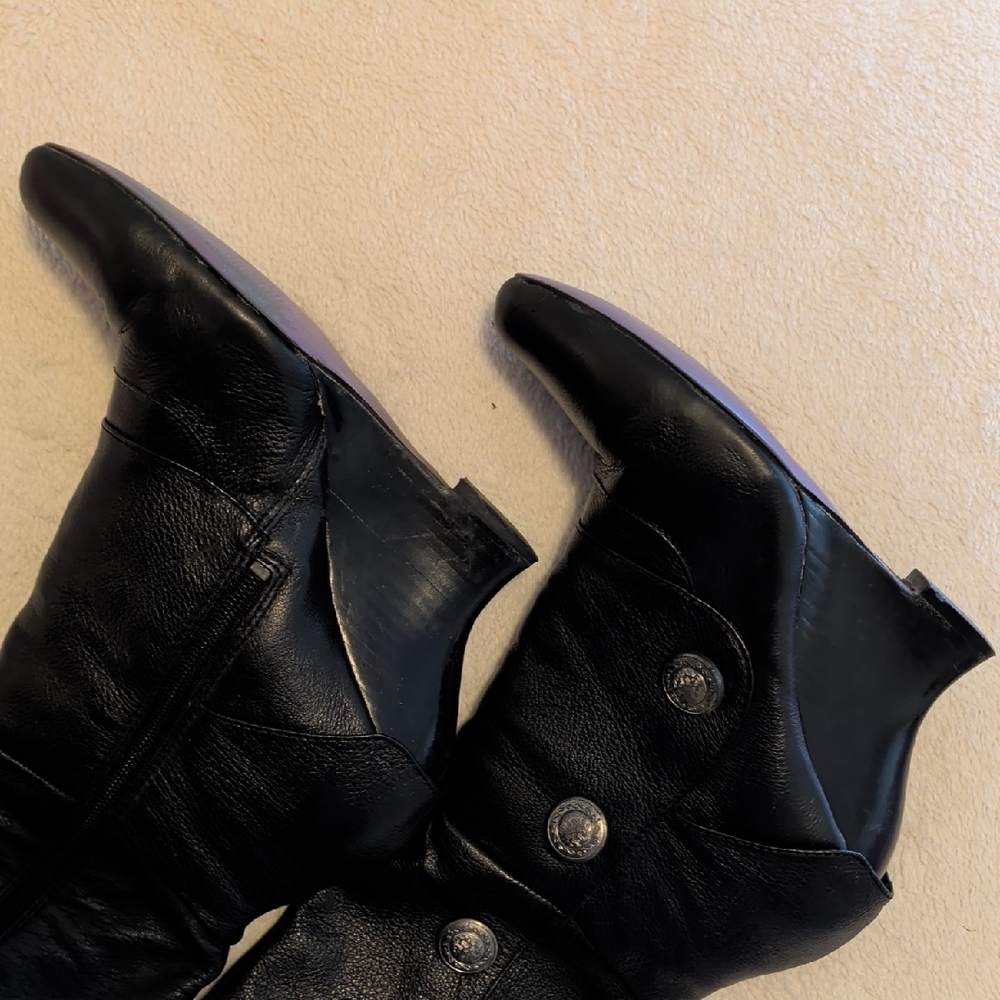 Kensie Black Mid-Calf Wedge Boots with Decorative Buttons - Picture 5 of 7